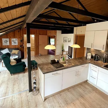 Feriehus Luett Huus *